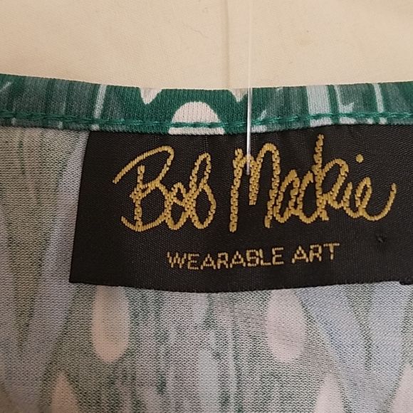 Bob Mackie Wearable Art 3/4 sleeve tunic. NWOT - Picture 2 of 6